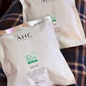 2pcs AHC Safe On Cooling Calming Sun Block Screen Face Cushion 25g SPF50+